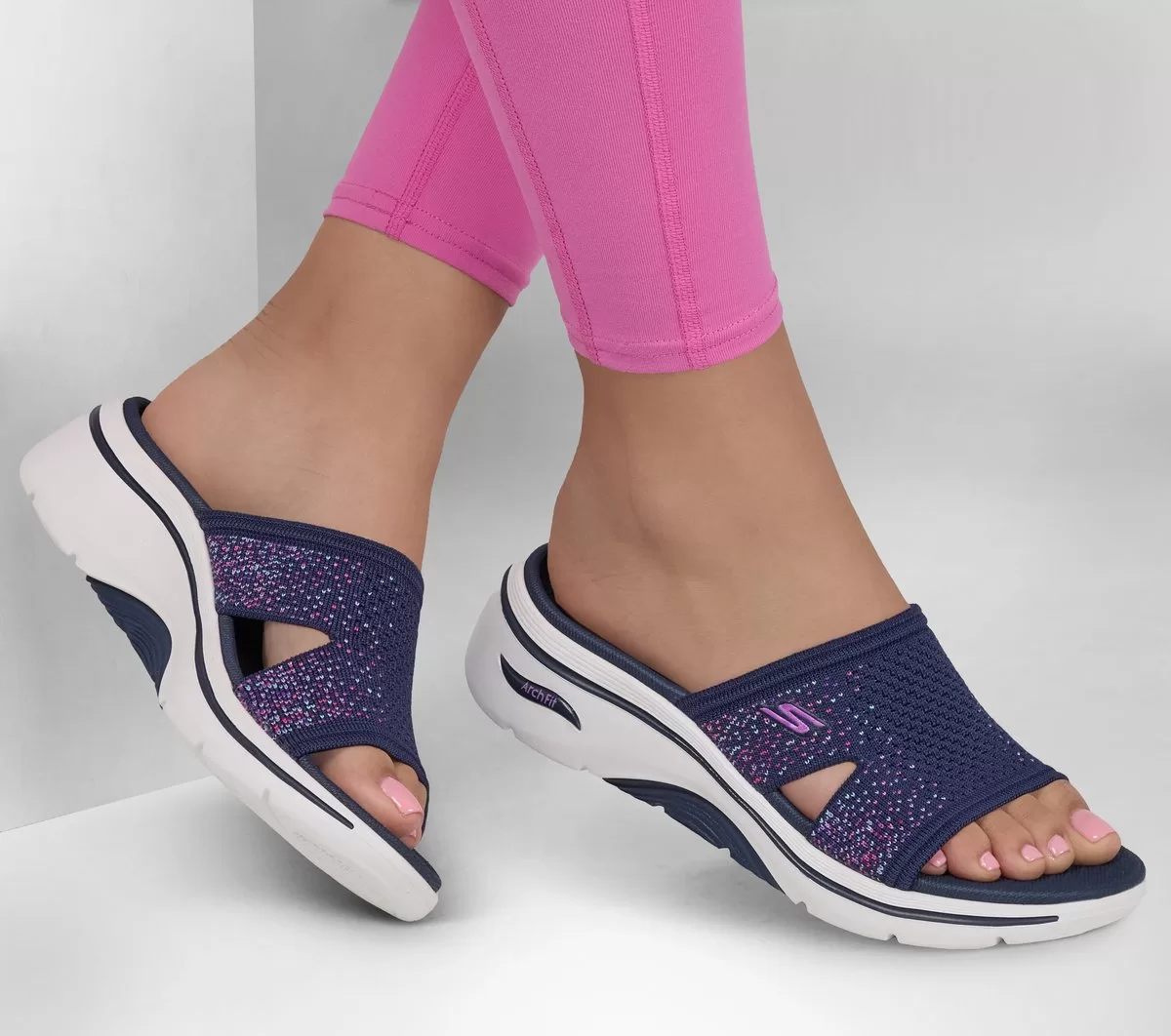 GO WALK Arch Fit 2.0 Sandale – Taylor GO WALK Arch Fit 2.0 Sandale – Taylor